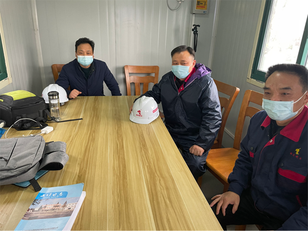 公司紀委書記檢查田家炳中學(xué)隔離點項目 公司紀委書記檢查田家炳中學(xué)隔離點項目