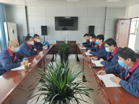 公司檢查復(fù)工復(fù)產(chǎn)的防疫和安全工作 公司檢查復(fù)工復(fù)產(chǎn)的防疫和安全工作