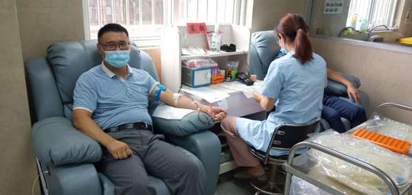 公司積極響應(yīng)應(yīng)急獻(xiàn)血 公司積極響應(yīng)應(yīng)急獻(xiàn)血