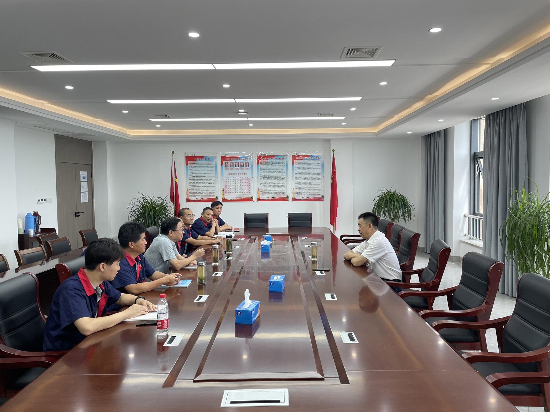 集團(tuán)公司黨委委員、總工程師周俊到公司調(diào)研 